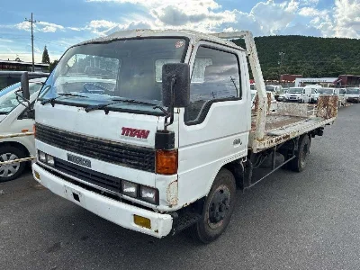 MAZDA TITAN