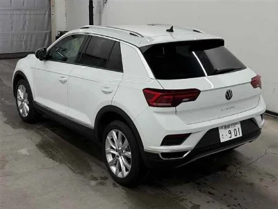 VOLKSWAGEN T-ROC