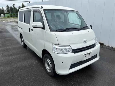 TOYOTA TOWN ACE VAN