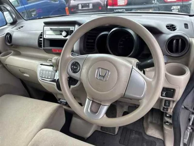 HONDA N BOX PLUS