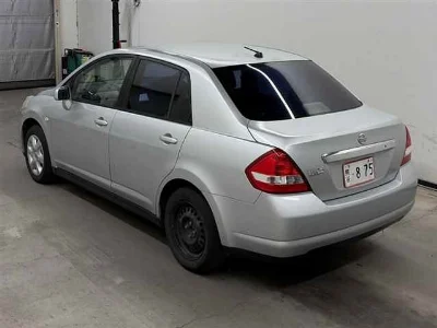 NISSAN TIIDA LATIO