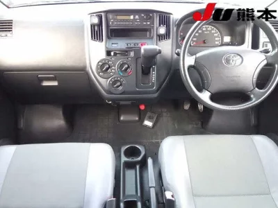 TOYOTA TOWN ACE VAN
