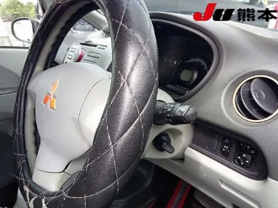 MITSUBISHI I