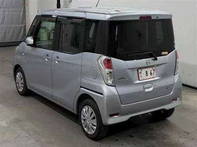 NISSAN DAYZ ROOX