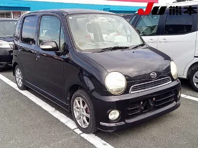 DAIHATSU MOVE LATTE