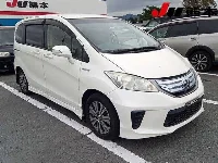 Цена авто Honda Freed с аукционов Японии, номер кузова GP3, пробег 128 000, оценка 2