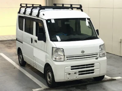 NISSAN CLIPPER VAN
