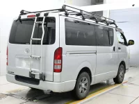 Цена авто Toyota HiAce Van с аукционов Японии, номер кузова KDH201V, пробег 192 000, оценка 2