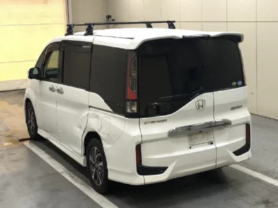 HONDA STEP WAGON