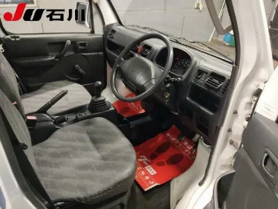 MAZDA SCRUM TRUCK