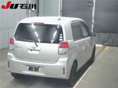 TOYOTA SPADE