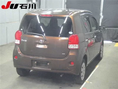 TOYOTA PORTE
