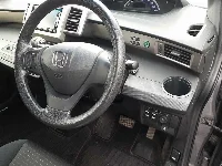 Honda Freed Spike