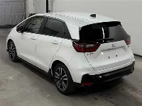 Цена авто Honda Fit с аукционов Японии, номер кузова GS4, пробег 18 000, оценка 3