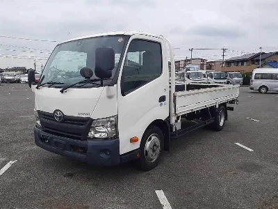 TOYOTA DYNA