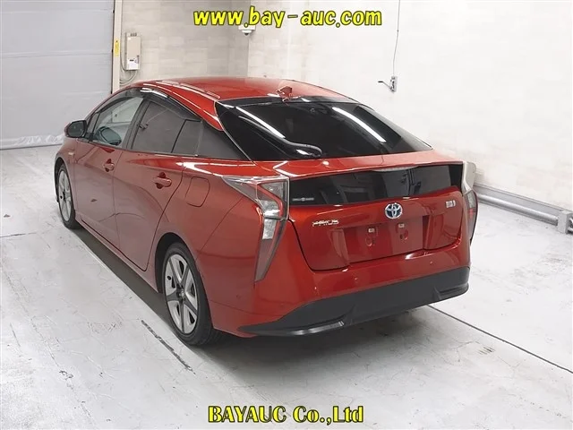 Toyota Prius A Touring Selection, миниатюра 2