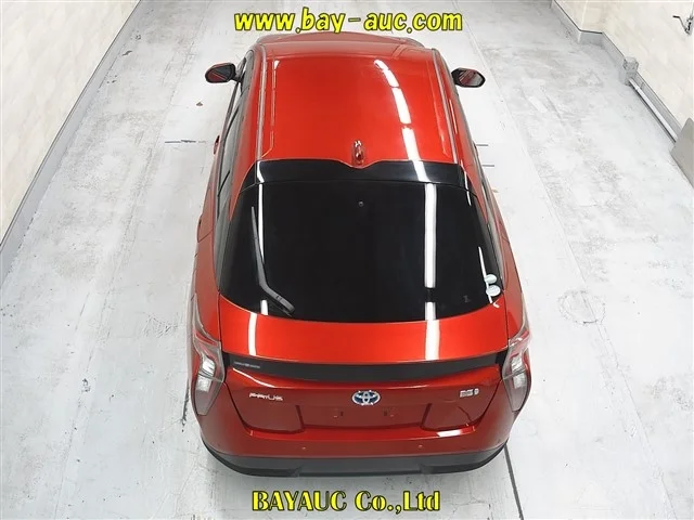 Toyota Prius A Touring Selection, миниатюра 4