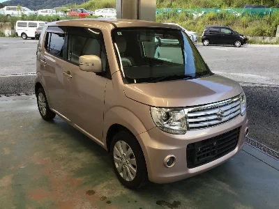 SUZUKI MRWAGON