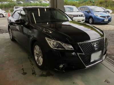 TOYOTA CROWN