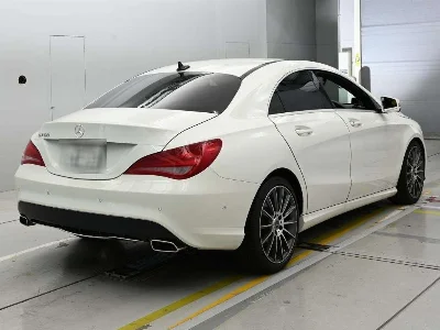 MERCEDES BENZ CLA
