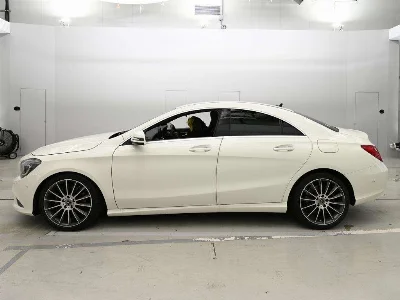 MERCEDES BENZ CLA