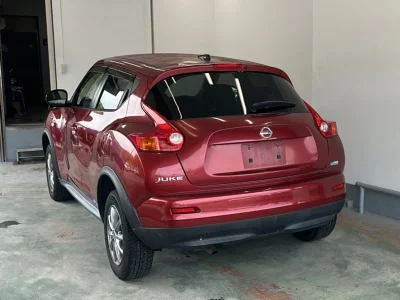 NISSAN JUKE