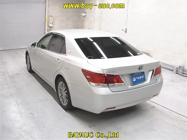 Toyota Crown ROYAL SALOON, миниатюра 2