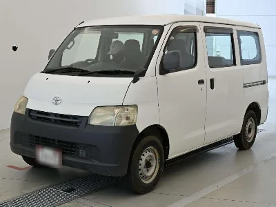TOYOTA TOWN ACE VAN