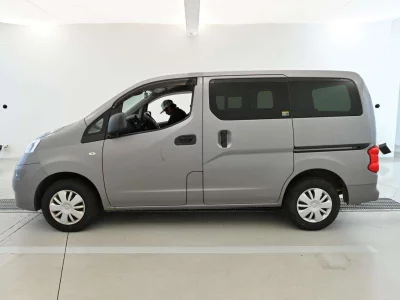 Nissan NV200 VANETTE VAN