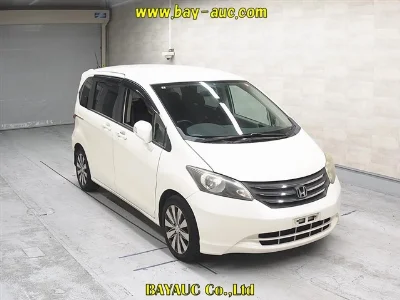 HONDA FREED