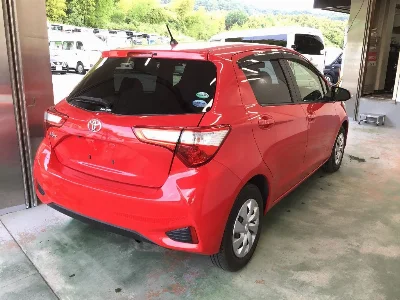 TOYOTA VITZ