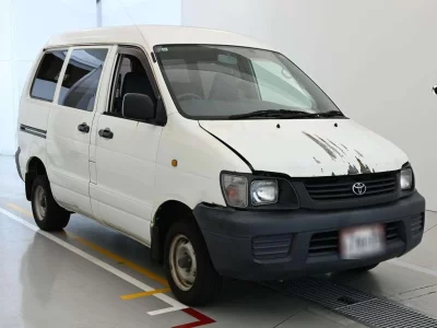TOYOTA LITE ACE VAN