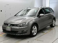 Цена авто Volkswagen Golf с аукционов Японии, номер кузова AUCJZ, пробег 42 000, оценка 8