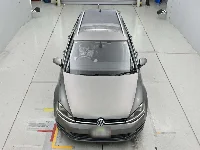 Цена авто Volkswagen Golf с аукционов Японии, номер кузова AUCJZ, пробег 42 000, оценка 8