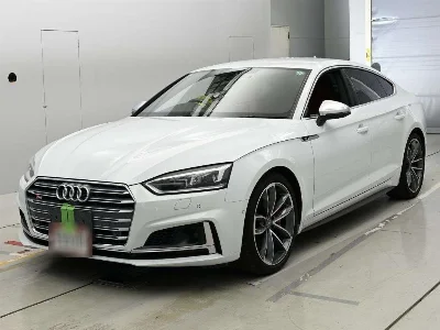 AUDI S5 SPORTBACK