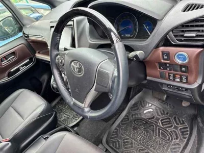 TOYOTA ESQUIRE