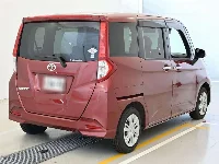 Цена авто Toyota Roomy с аукционов Японии, номер кузова M900A, пробег 36 000, оценка 8