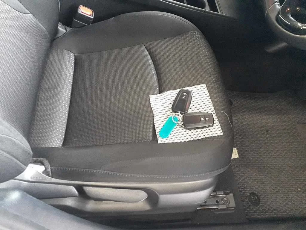 Toyota Prius S, миниатюра 10