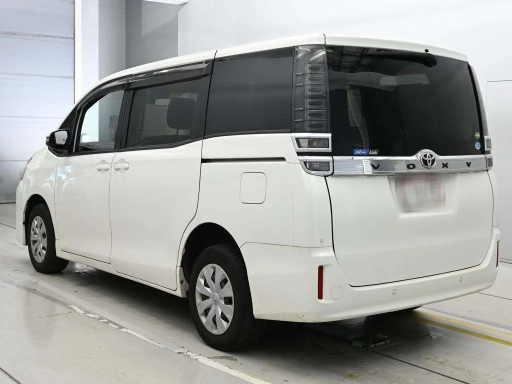 Toyota Voxy X 4WD, миниатюра 6