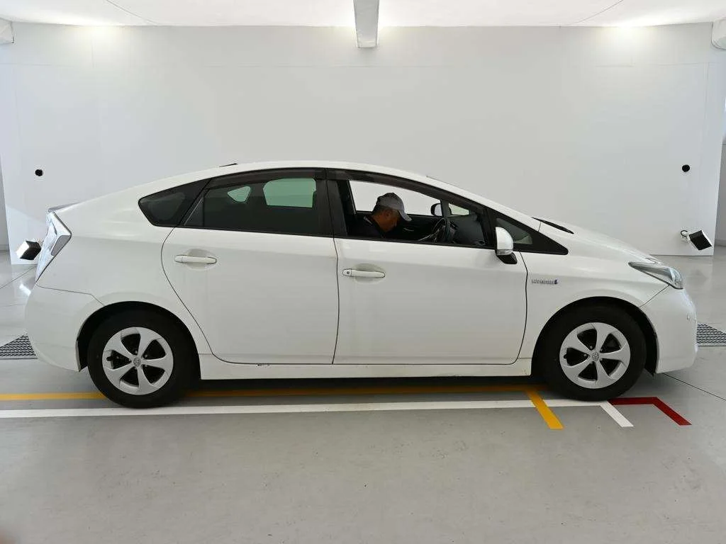 Toyota Prius S, миниатюра 3