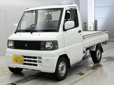 MITSUBISHI MINICAB TRUCK