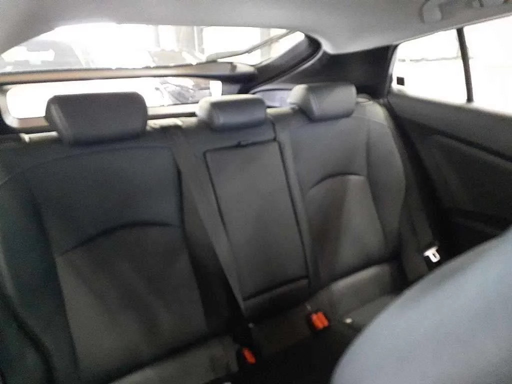 Toyota Prius A Touring Selection 4WD, миниатюра 11