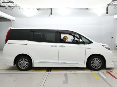 TOYOTA ESQUIRE