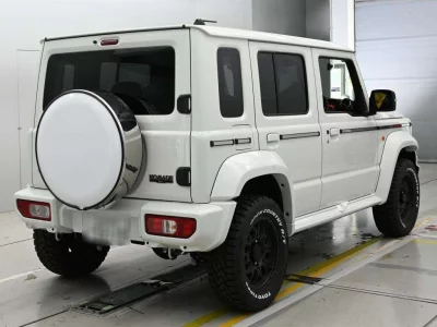 SUZUKI JIMNY NOMADE