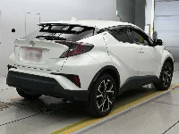 Цена авто Toyota C-HR с аукционов Японии, номер кузова NGX50, пробег 54 000, оценка 3