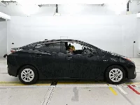 Цена авто Toyota Prius с аукционов Японии, номер кузова ZVW50, пробег 113 000, оценка 8