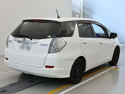 HONDA FIT SHUTTLE