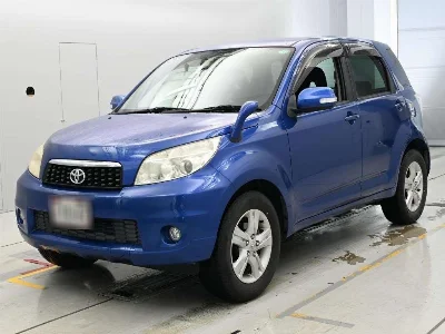 TOYOTA RUSH