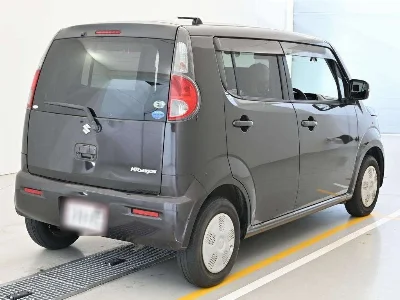 SUZUKI MRWAGON