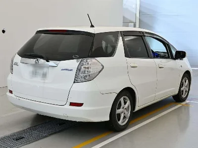 HONDA FIT SHUTTLE